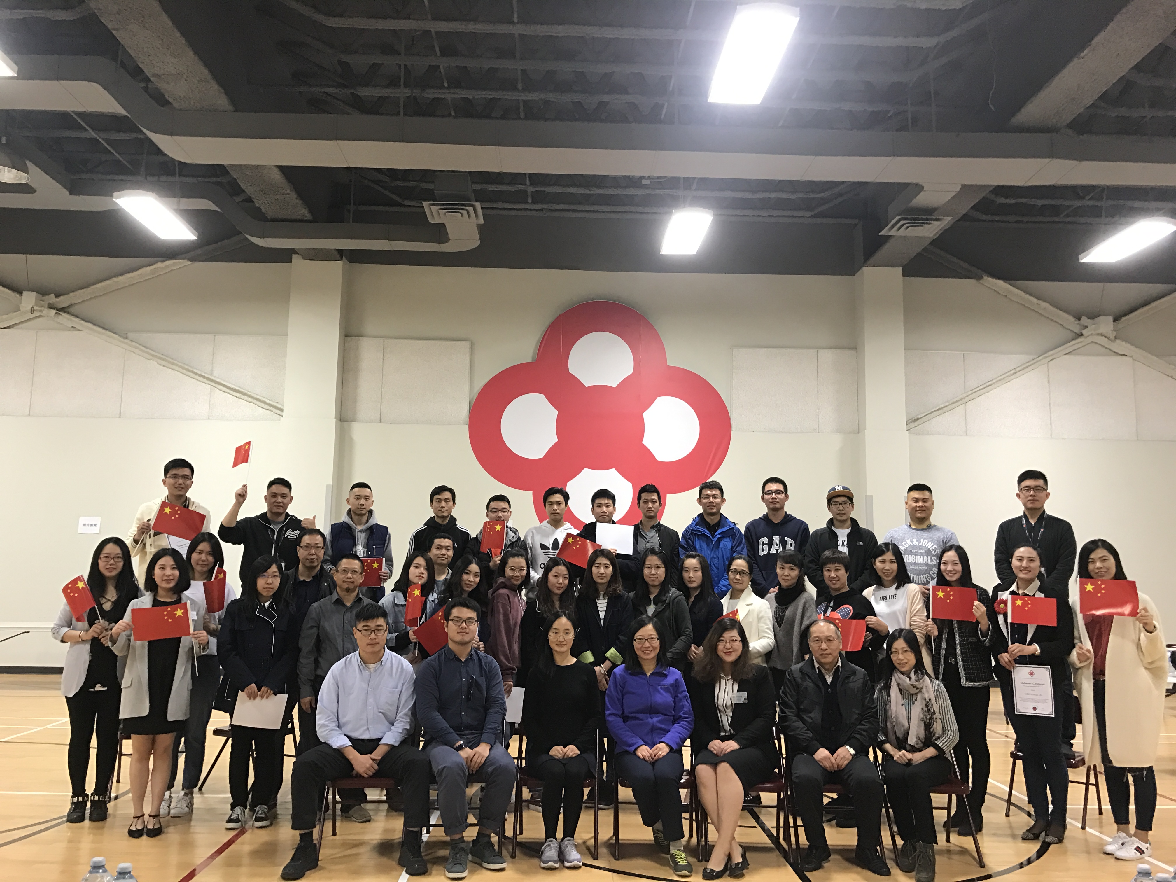 中国驻多伦多总领馆派员赴温尼伯市现场办公活动完美结束! Congratulations on the success of Passport Renewal!